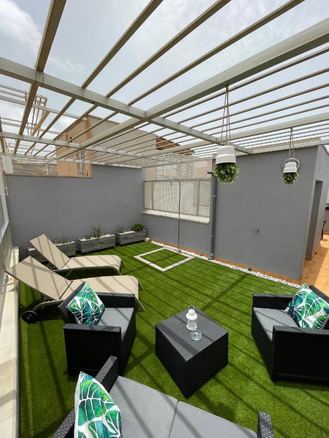 Atico "Turquesa Beach" Con Piscina, Terraza Y Barbacoa Sardina Eksteriør bilde